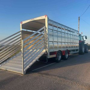 Cheshire Trailers | Horsebox Trailer Hire, Sales, Service, and Repairs | Nugent Livestock Cattle TDC ramp down