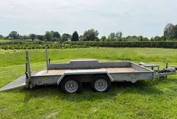 Cheshire Trailers | Horsebox Trailer Hire, Sales, Service, and Repairs | Indespension Plant Trailer 12'x 6' side