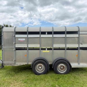 Cheshire Trailers | Horsebox Trailer Hire, Service, and Repairs | Ifor Williams Livestock 14'x6'